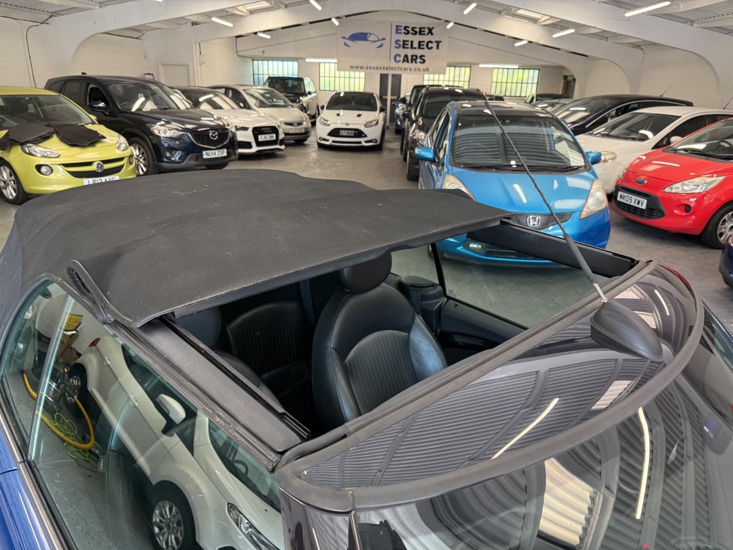 Used MINI Convertible 2013 for sale - 76085404: Photo 34