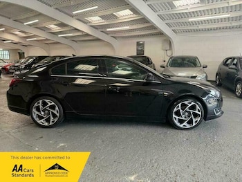 Used Vauxhall Insignia 2016 for sale - 75532489: Photo