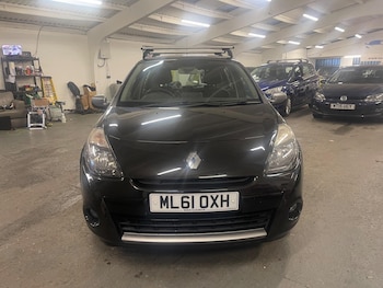Used Renault Clio 2011 for sale - 77230077: Photo