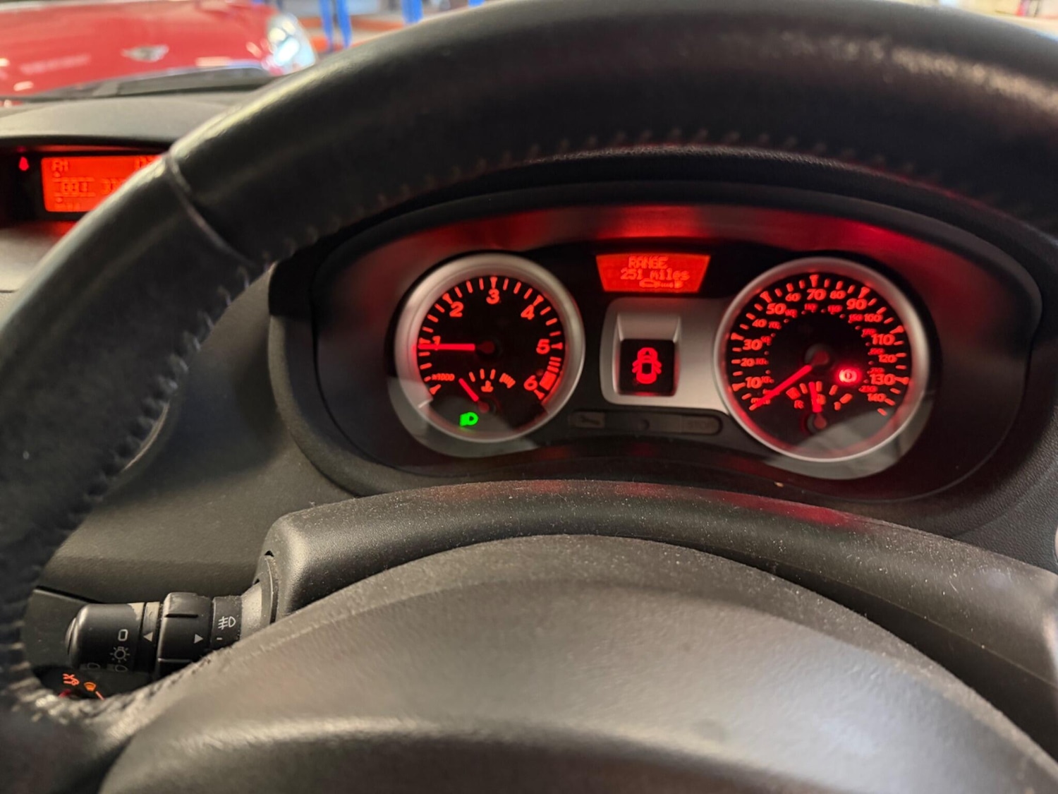 Used Renault Clio 2010 for sale - 77559941: Photo 17