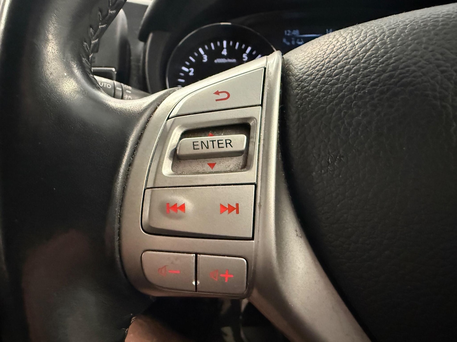 Used Nissan Pulsar 2015 for sale - 76085387: Photo 18