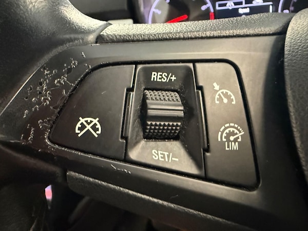 Used Vauxhall Corsa 2015 for sale - 75601251: Photo 18
