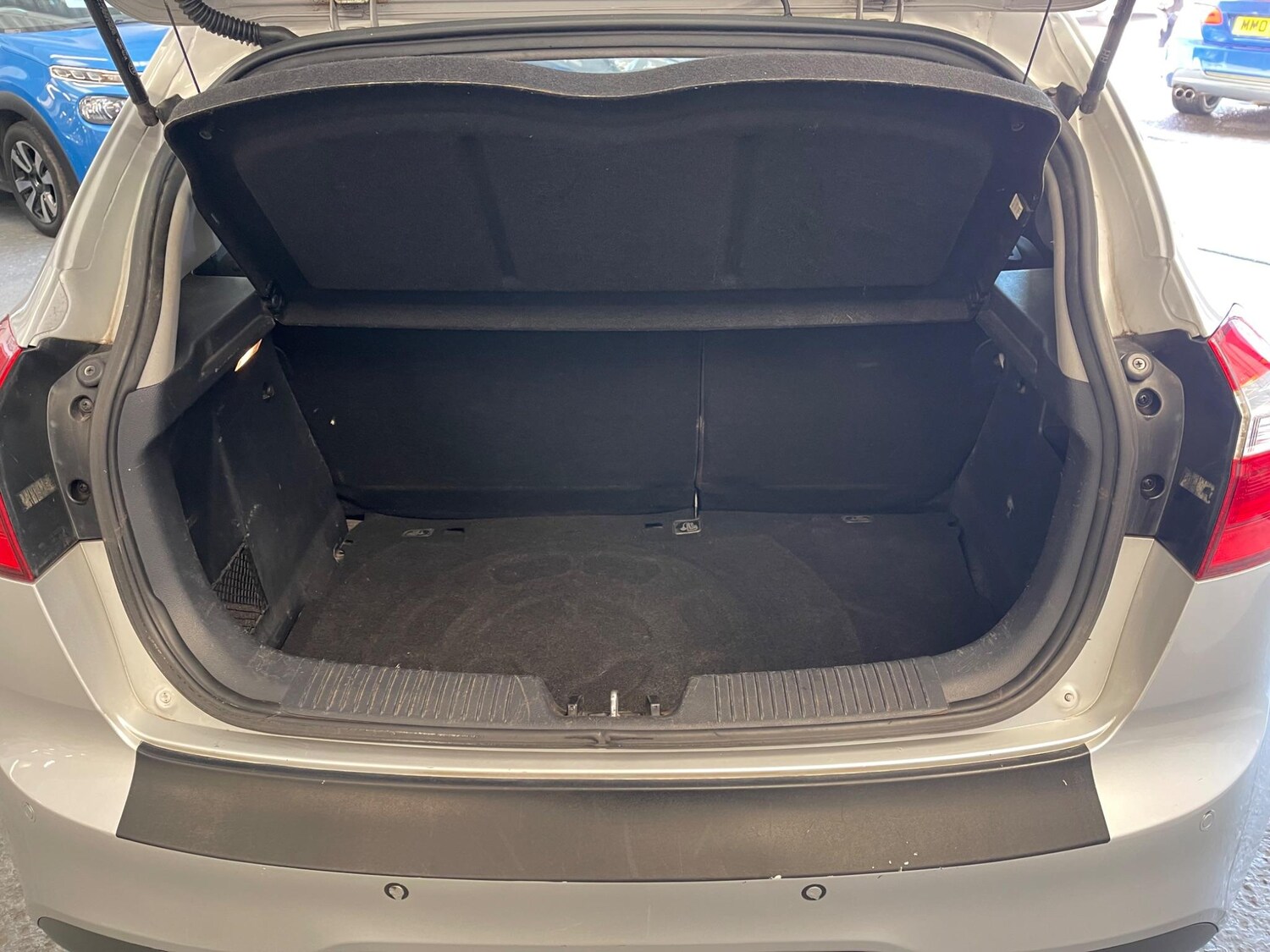 Vehicle 28