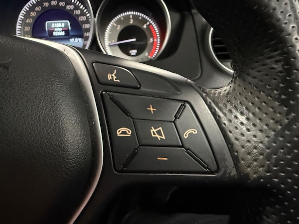 Used Mercedes-Benz C-Class 2014 for sale - 76239036: Photo 13