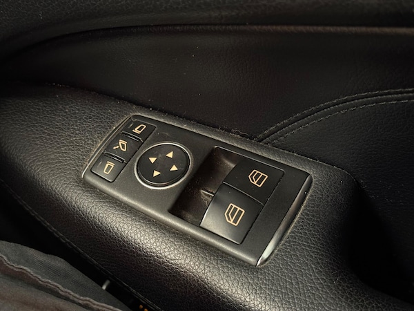 Used Mercedes-Benz C-Class 2014 for sale - 76239036: Photo 19
