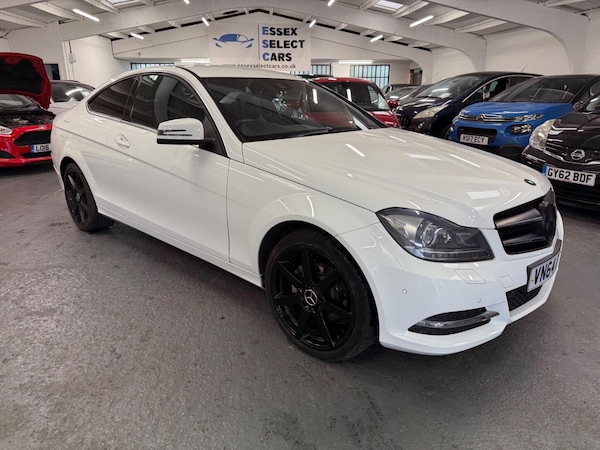 Used Mercedes-Benz C-Class 2014 for sale - 76239036: Photo 1