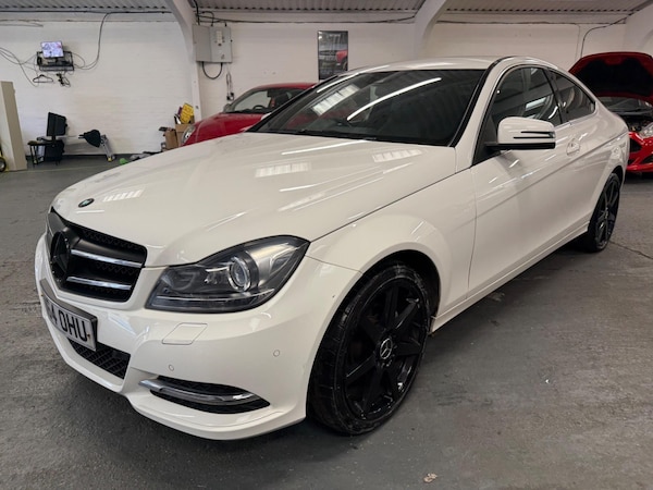 Used Mercedes-Benz C-Class 2014 for sale - 76239036: Photo 3