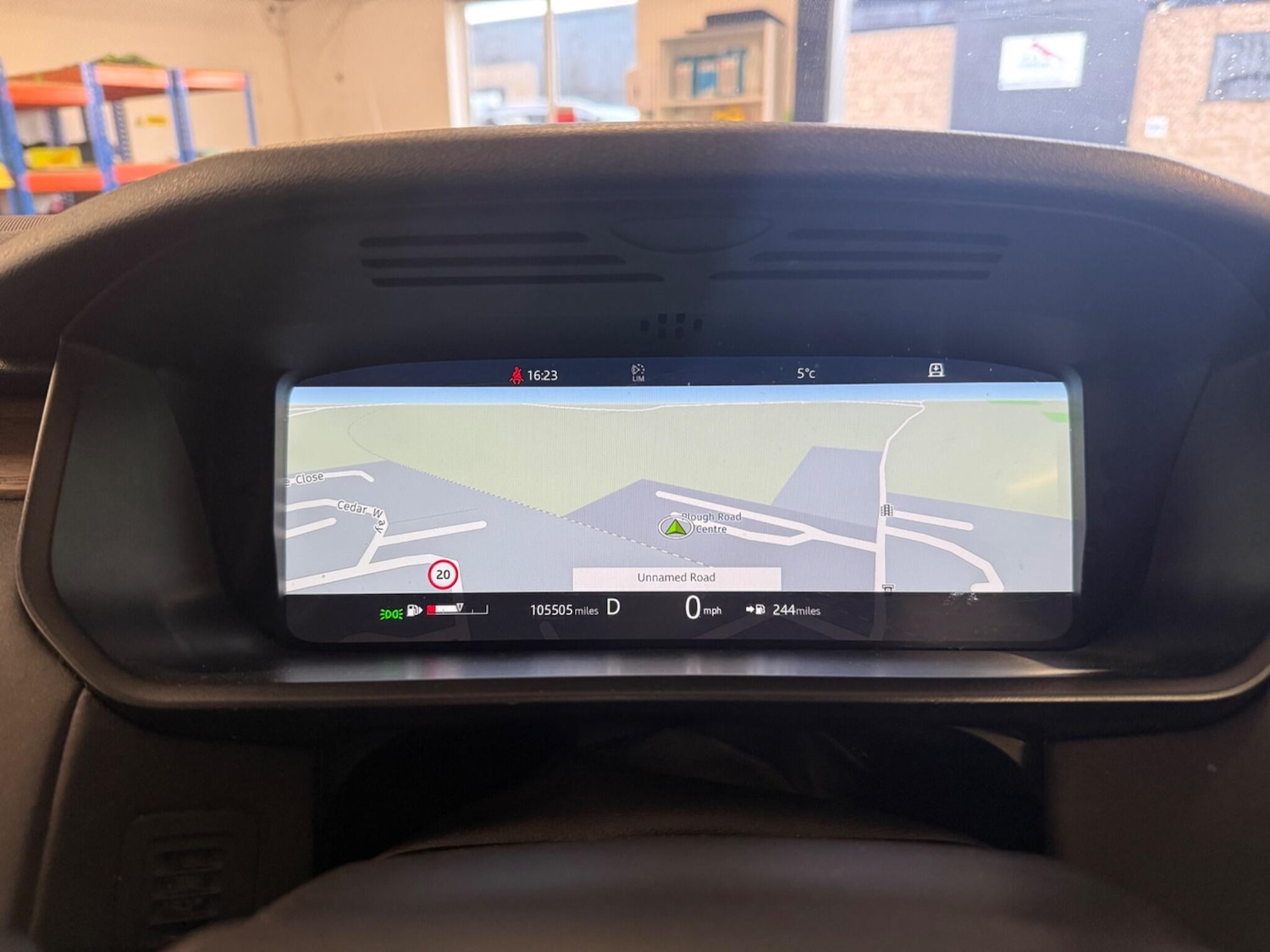 Used Land Rover Discovery 2018 for sale - 77585920: Photo 35