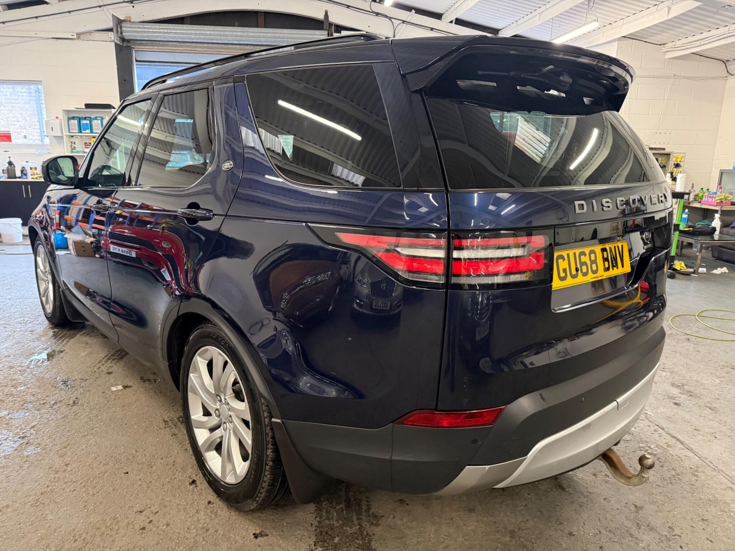 Used Land Rover Discovery 2018 for sale - 77585920: Photo 4
