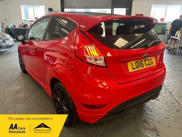Used Ford Fiesta 2016 for sale - 75600367: Photo 4