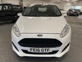 Used Ford Fiesta 2015 for sale - 74679032: Photo