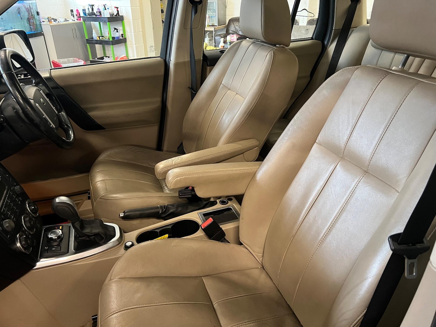 Used Land Rover Freelander 2011 for sale - 76926882: Photo 37