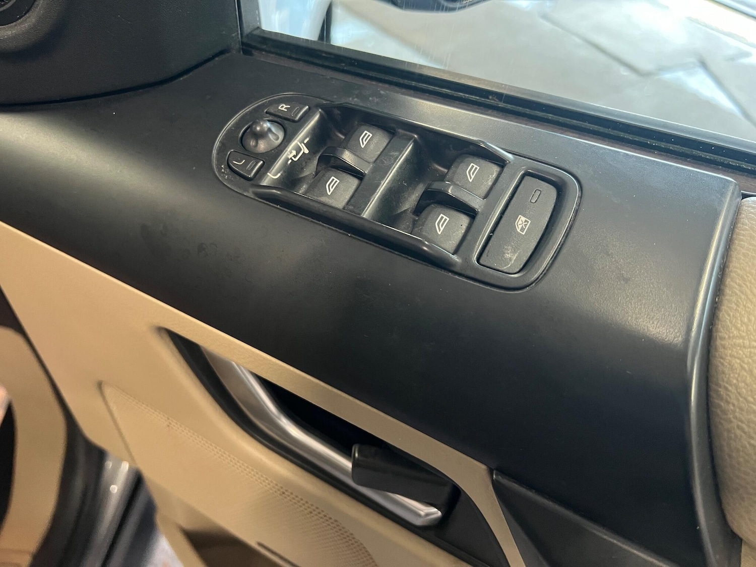 Used Land Rover Freelander 2011 for sale - 76926882: Photo 42