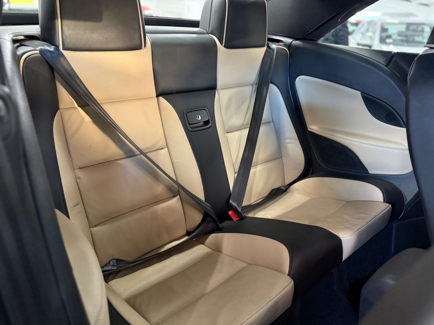 Used Volkswagen EOS 2011 for sale - 76659310: Photo 15