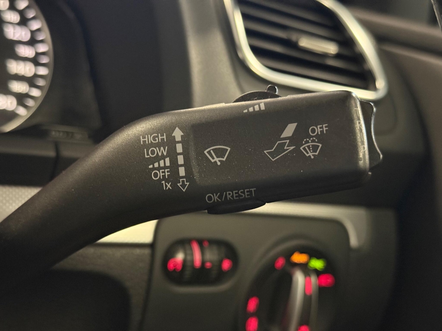 Used Volkswagen EOS 2011 for sale - 76659310: Photo 16