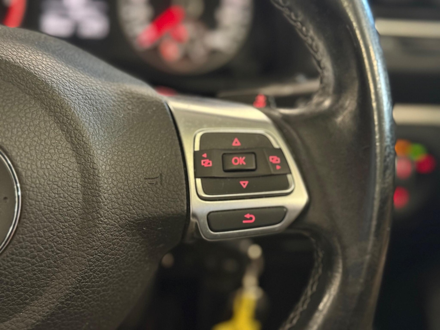 Used Volkswagen EOS 2011 for sale - 76659310: Photo 18