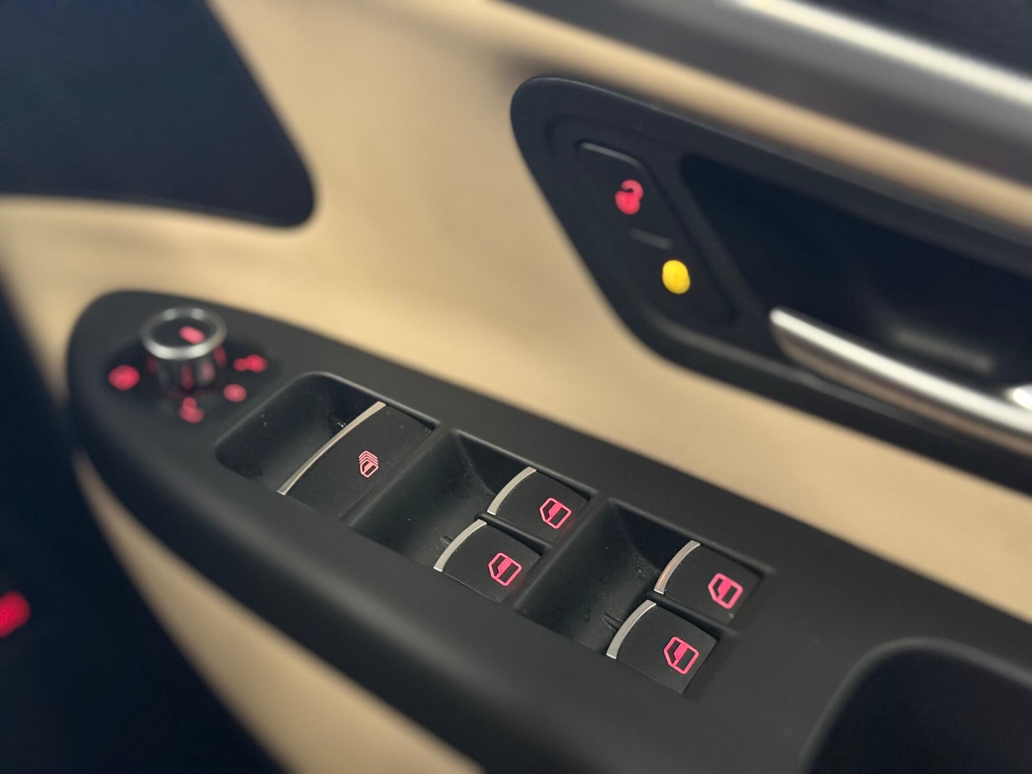 Used Volkswagen EOS 2011 for sale - 76659310: Photo 19