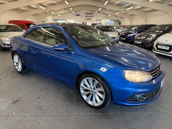 (11) - 2.0 TDI BlueMotion Tech Exclusive Cabriolet DSG Euro 5 (s/s) 2dr