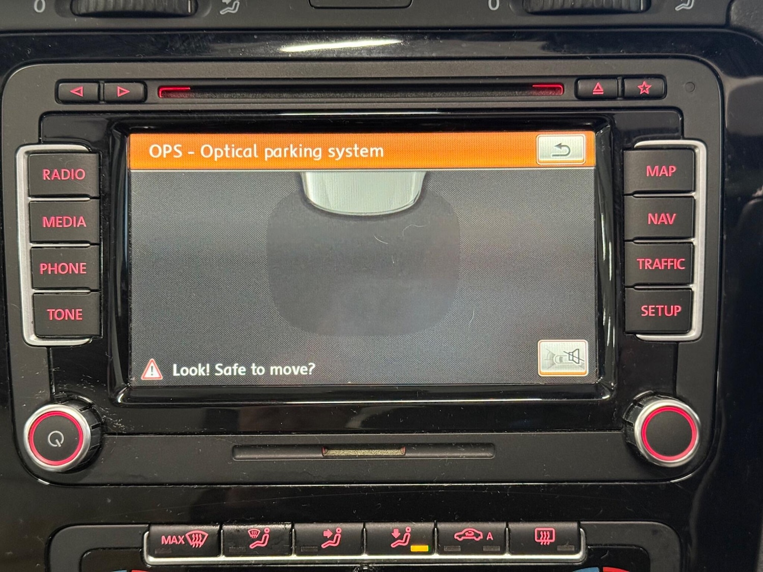 Used Volkswagen EOS 2011 for sale - 76659310: Photo 30