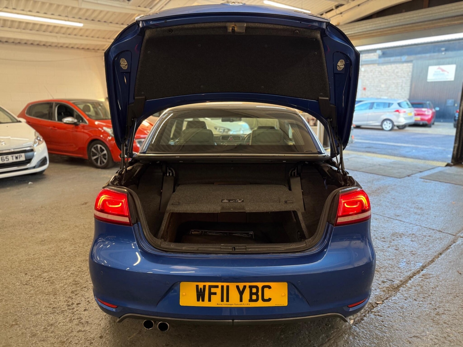 Used Volkswagen EOS 2011 for sale - 76659310: Photo 8