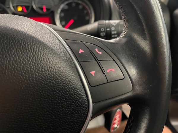 Used Alfa Romeo MiTo 2017 for sale - 75635612: Photo 19