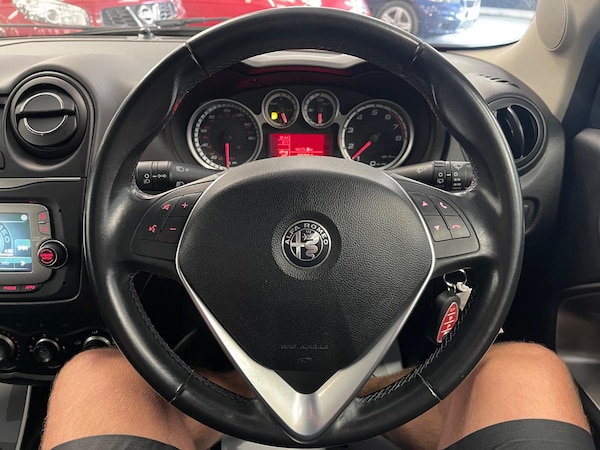 Used Alfa Romeo MiTo 2017 for sale - 75635612: Photo 37