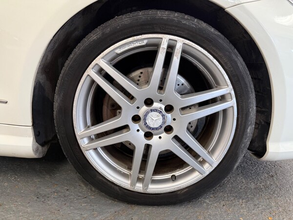 Used Mercedes-Benz E-Class 2011 for sale - 76239588: Photo 21