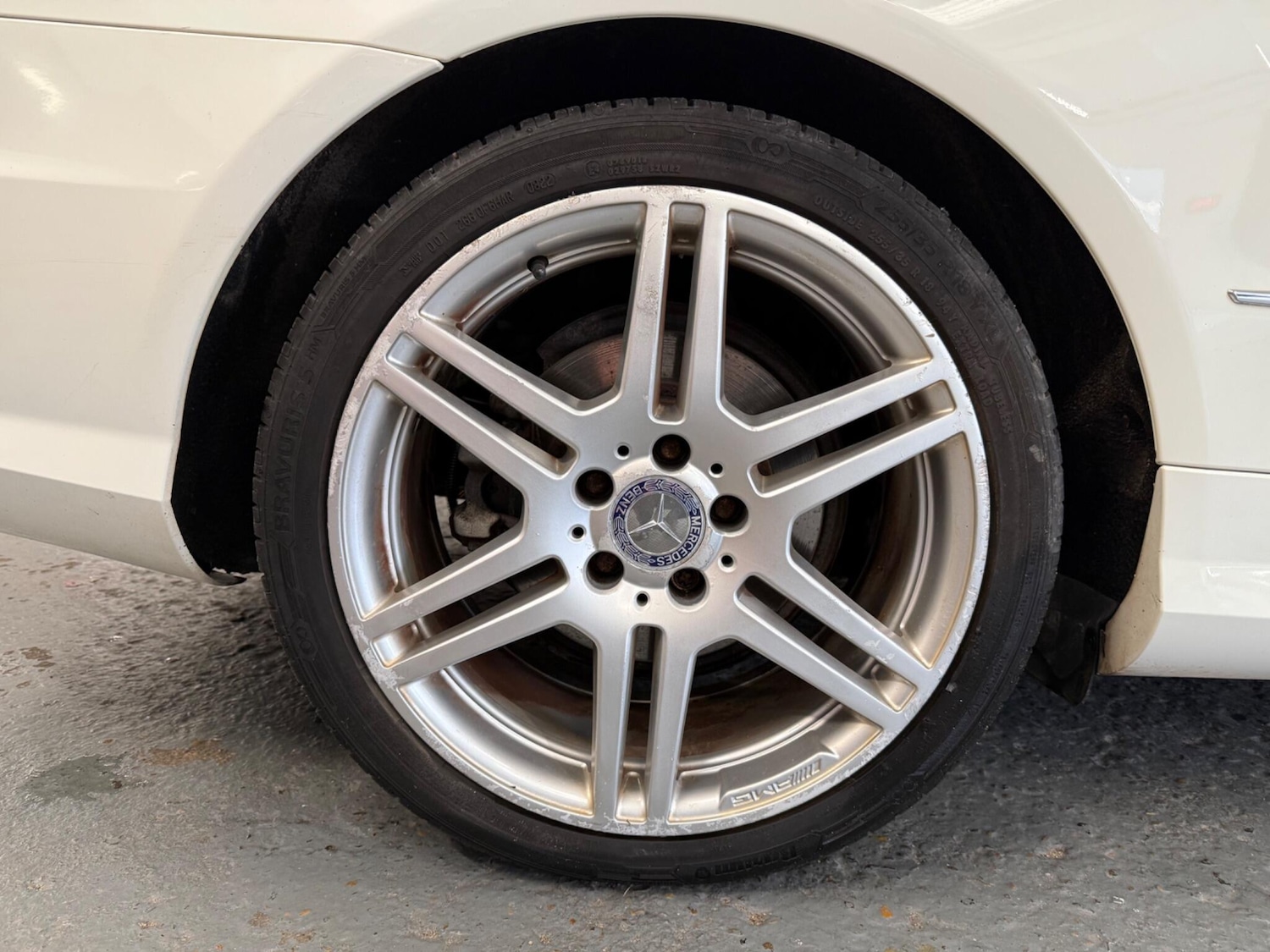 Used Mercedes-Benz E Class 2011 for sale - 76239588: Photo 24