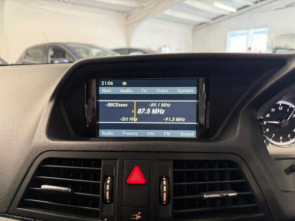 Used Mercedes-Benz E-Class 2011 for sale - 76239588: Photo 27