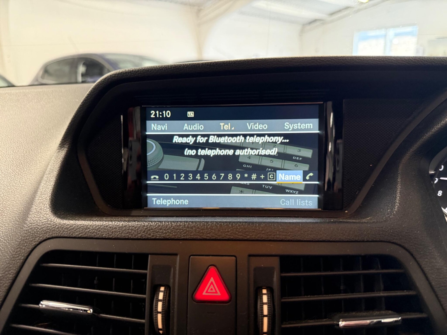 Used Mercedes-Benz E Class 2011 for sale - 76239588: Photo 28