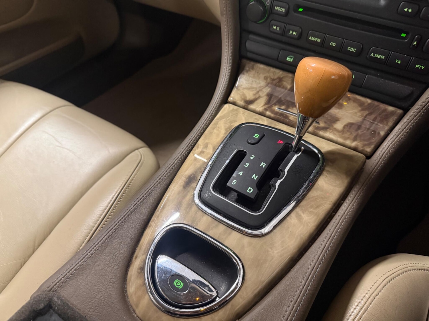 Used Jaguar S-Type 2005 for sale - 77315166: Photo 9