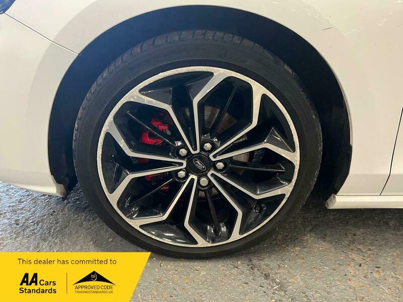 Used Ford Focus 2020 for sale - 76238604: Photo 24