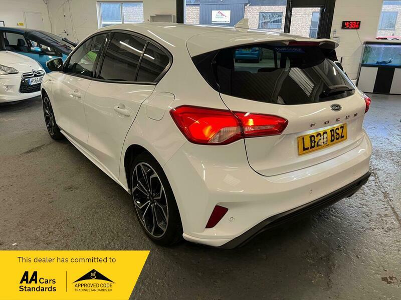 Used Ford Focus 2020 for sale - 76238604: Photo 4