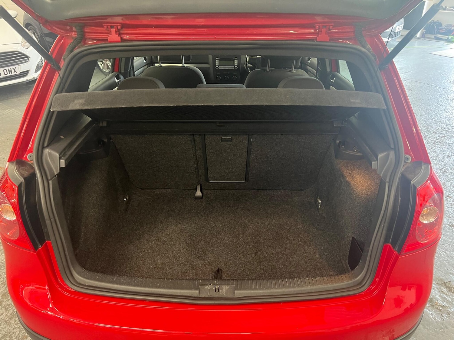 Vehicle 29