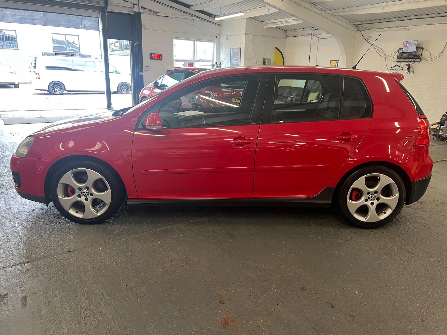 Vehicle 5