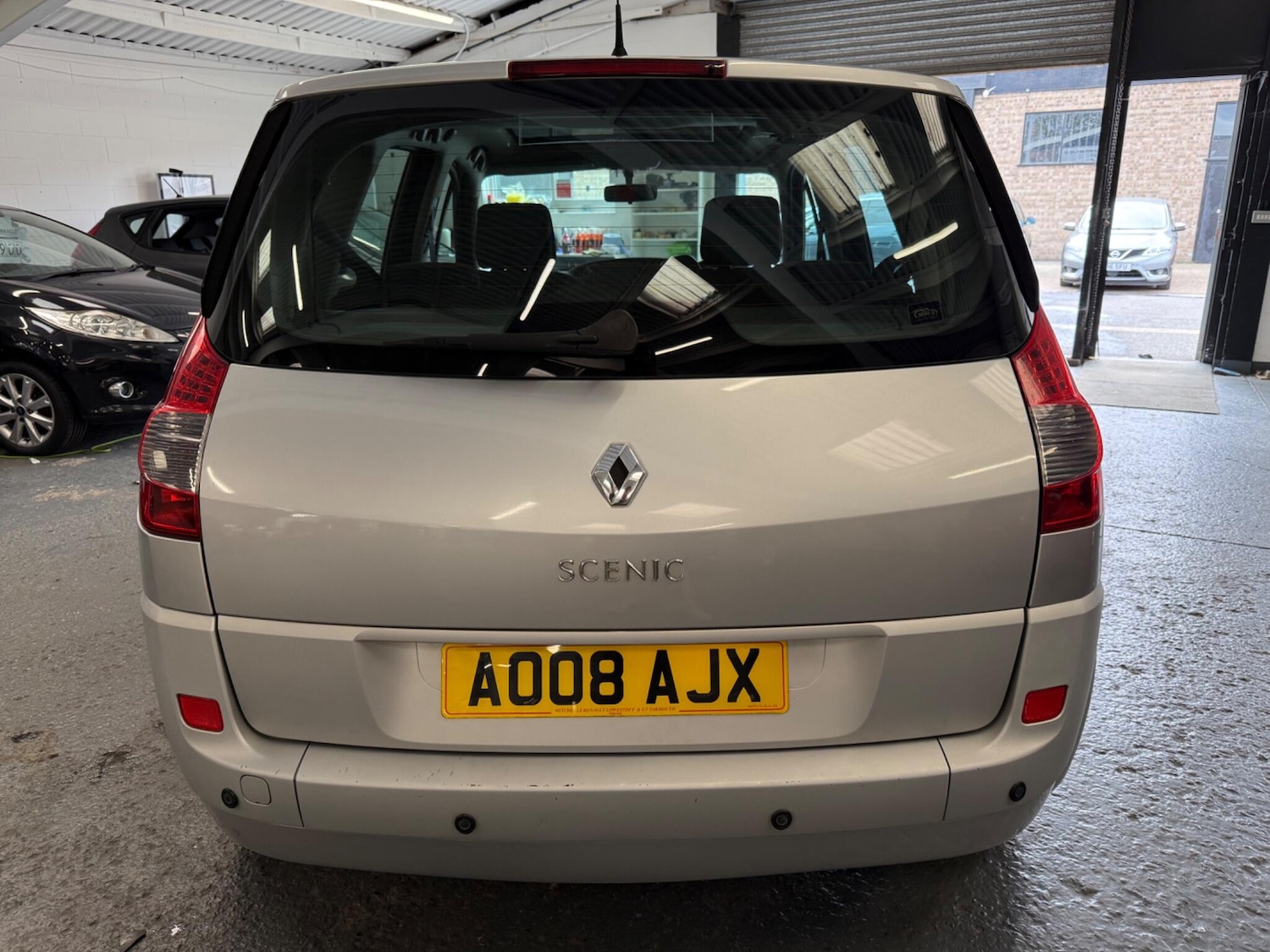 Vehicle 6