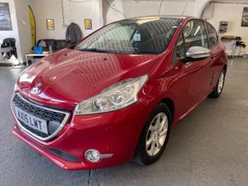 Used Peugeot 208 2015 for sale - 74643455: Photo