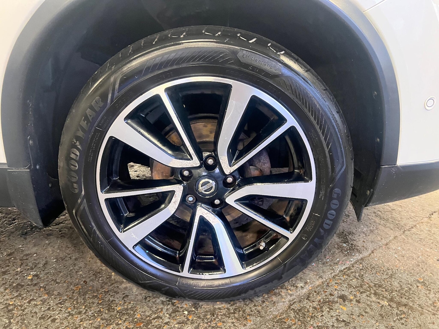 Used Nissan X-Trail 2015 for sale - 77305643: Photo 24