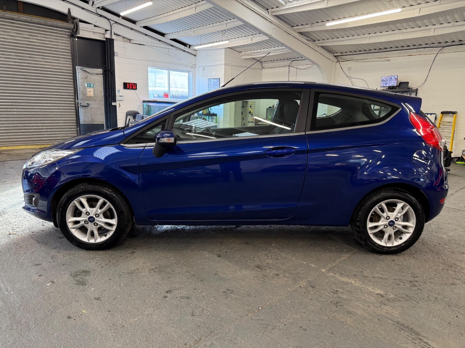 Used Ford Fiesta 2017 for sale - 77163477: Photo 5