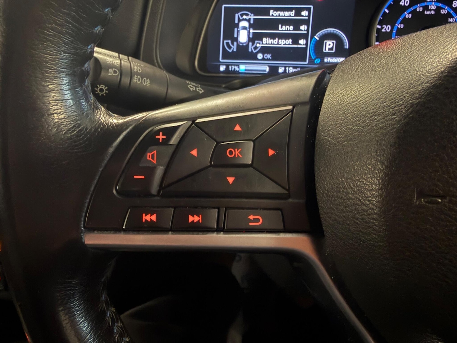 Used Nissan Leaf 2018 for sale - 77695770: Photo 14