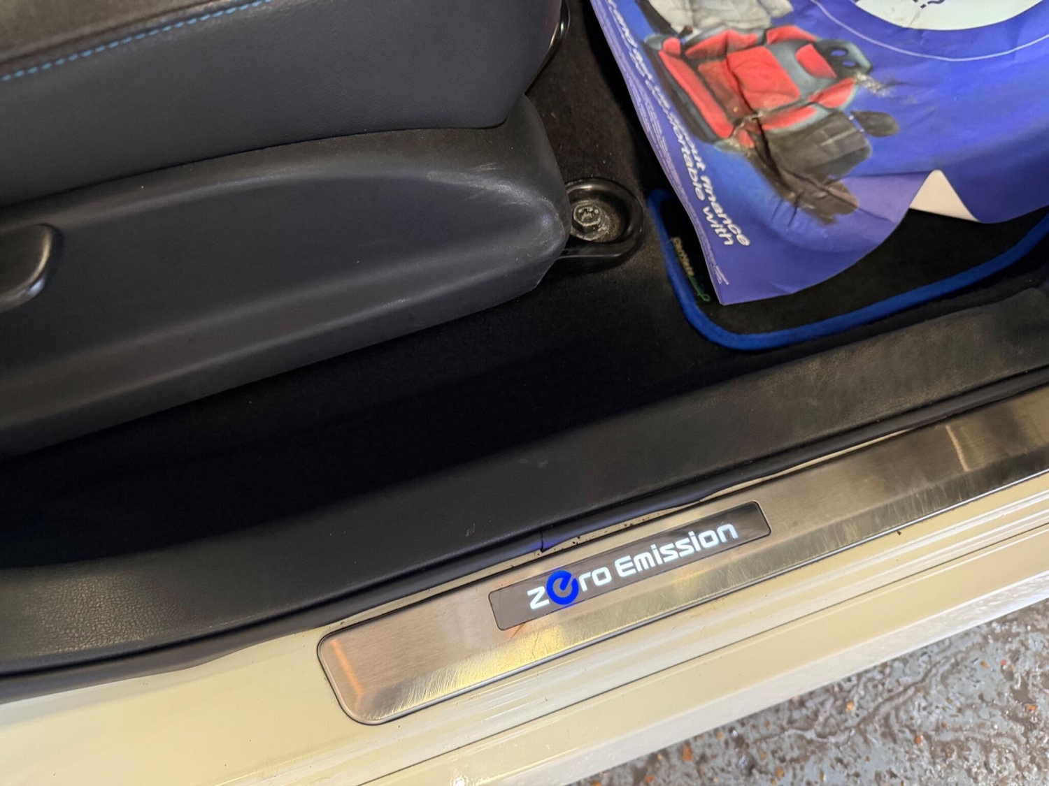 Used Nissan Leaf 2018 for sale - 77695770: Photo 31