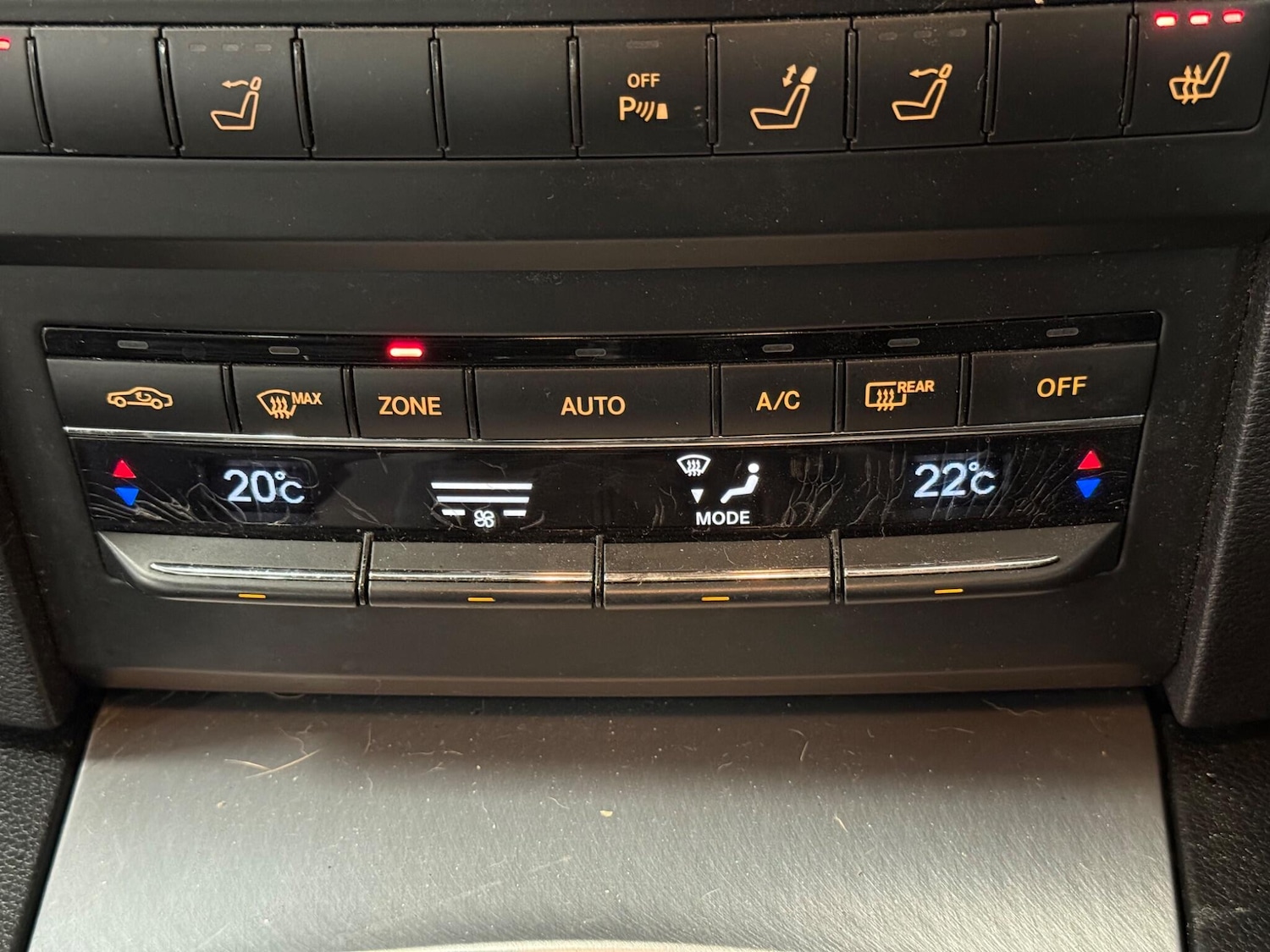 Used Mercedes-Benz E Class 2011 for sale - 76992994: Photo 19