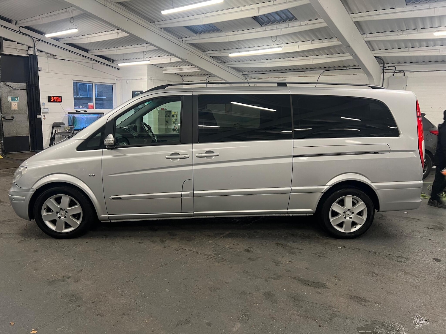 Used Mercedes-Benz Viano 2009 for sale - 76850325: Photo 4