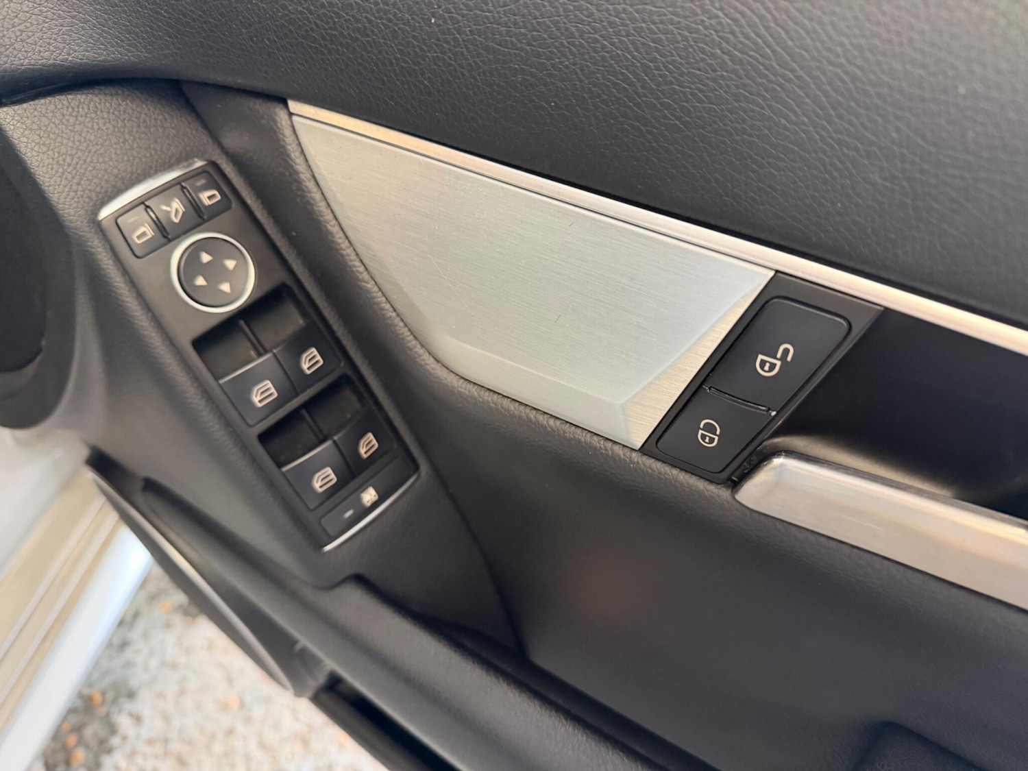 Used Mercedes-Benz C Class 2012 for sale - 78170452: Photo 15