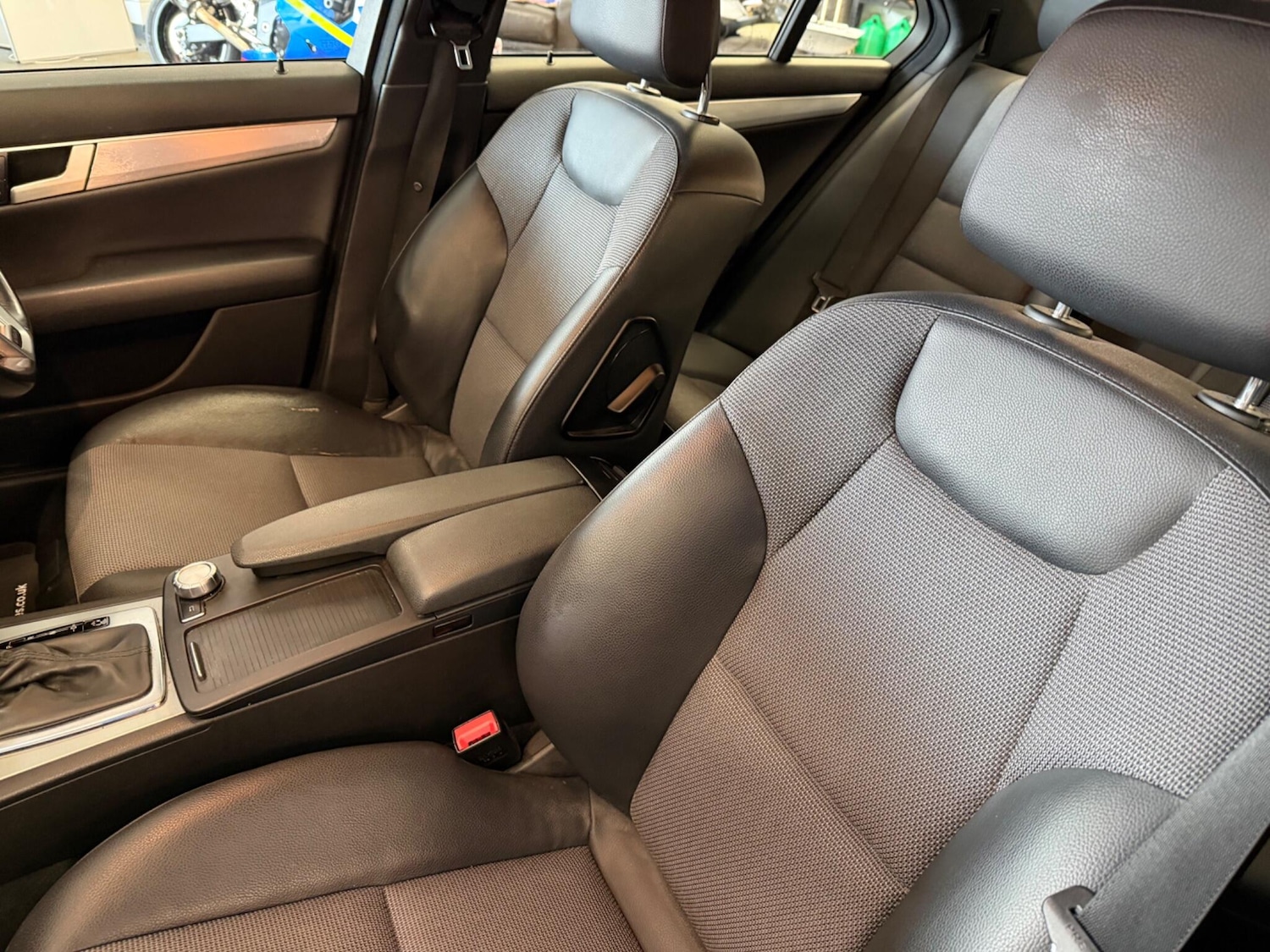 Used Mercedes-Benz C Class 2012 for sale - 78170452: Photo 31