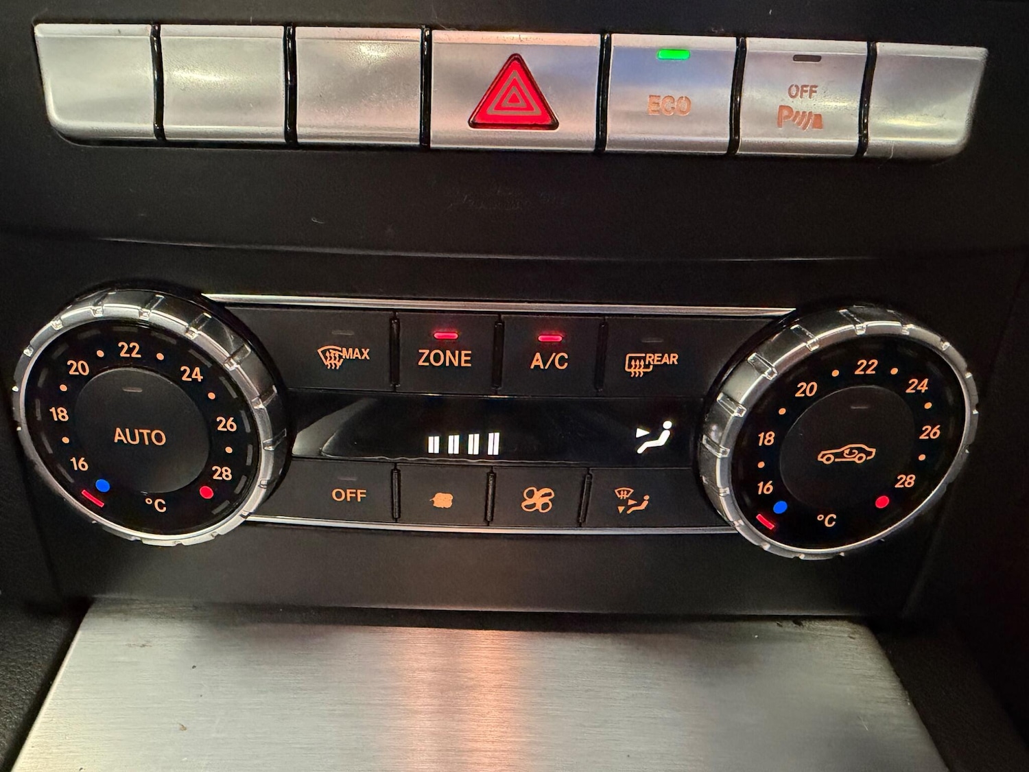 Used Mercedes-Benz C Class 2012 for sale - 78170452: Photo 37