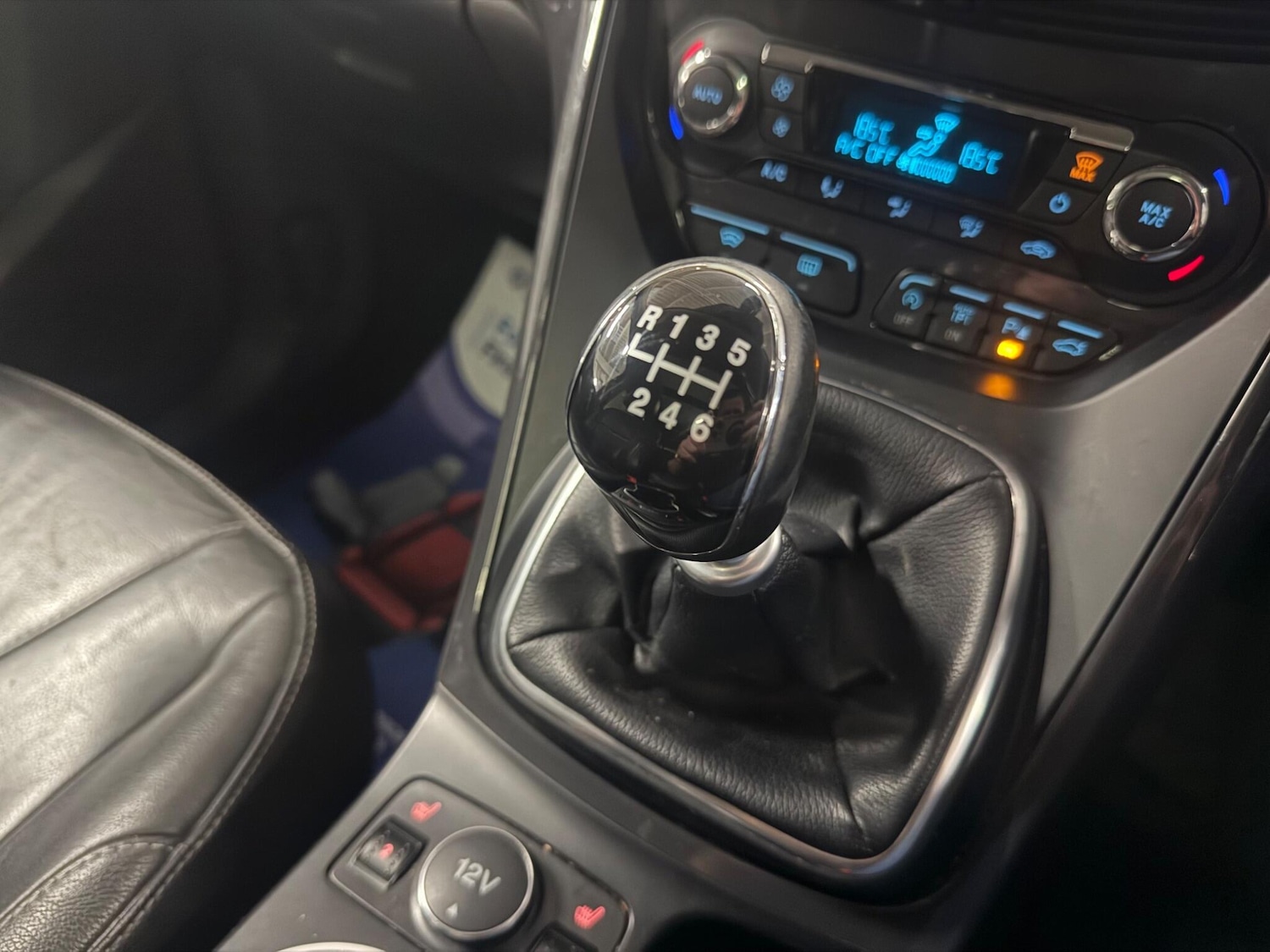 Used Ford Kuga 2015 for sale - 77784114: Photo 10