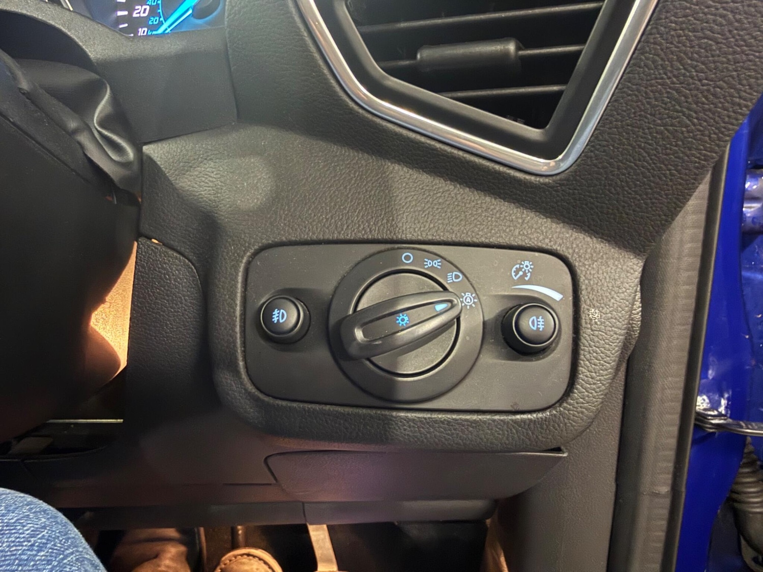 Used Ford Kuga 2015 for sale - 77784114: Photo 20