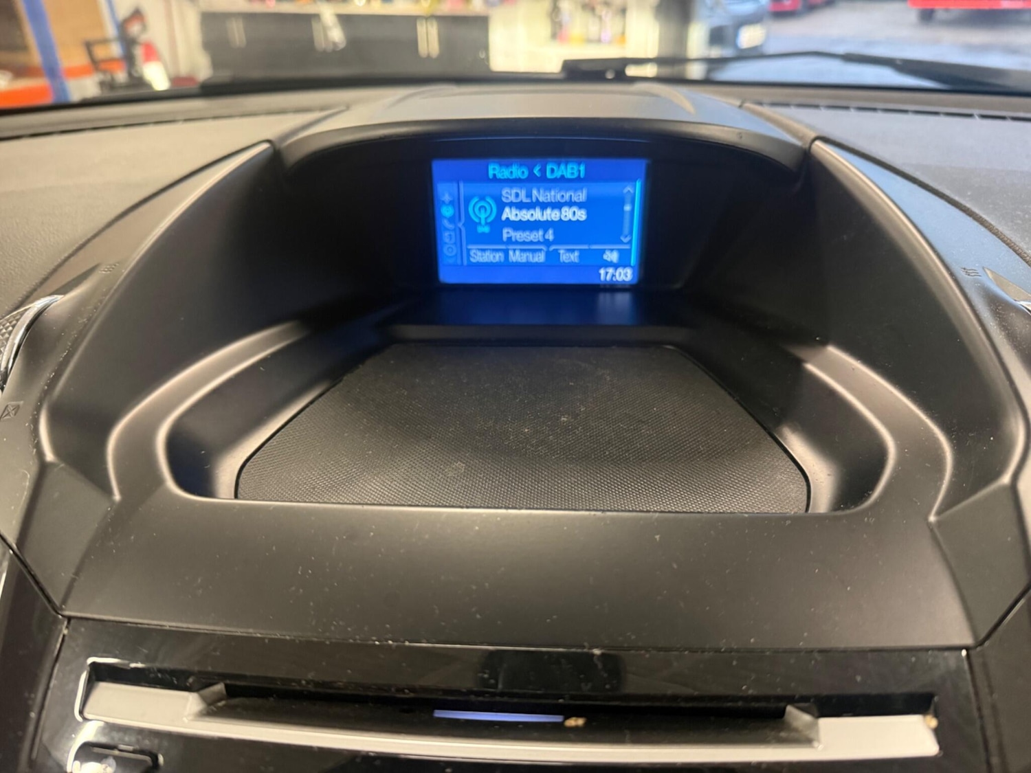 Used Ford Kuga 2015 for sale - 77784114: Photo 40