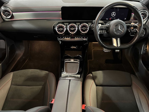 Used Mercedes-Benz CLA 2023 for sale - 76125728: Photo 3